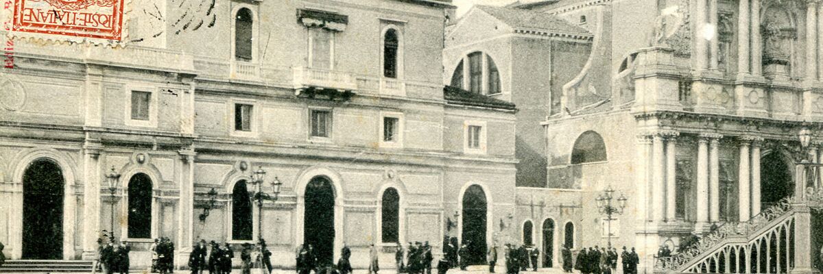 Railway station in 1904 (sent)