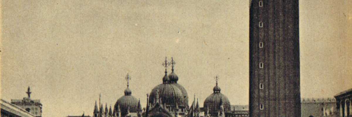 La Basilica di San Marco e il Campanile inquadrati dall'Ala Napoleonica.