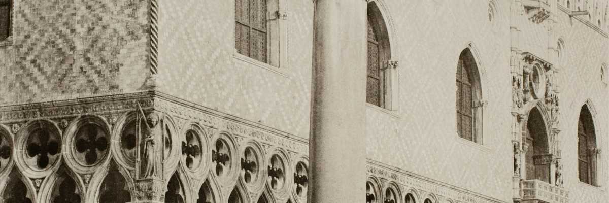 Colonna di San Marco e Palazzo Ducale
